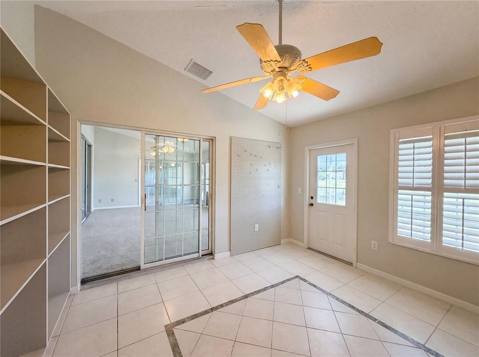 For Sale: $328,000 (3 beds, 2 baths, 2886 Square Feet)