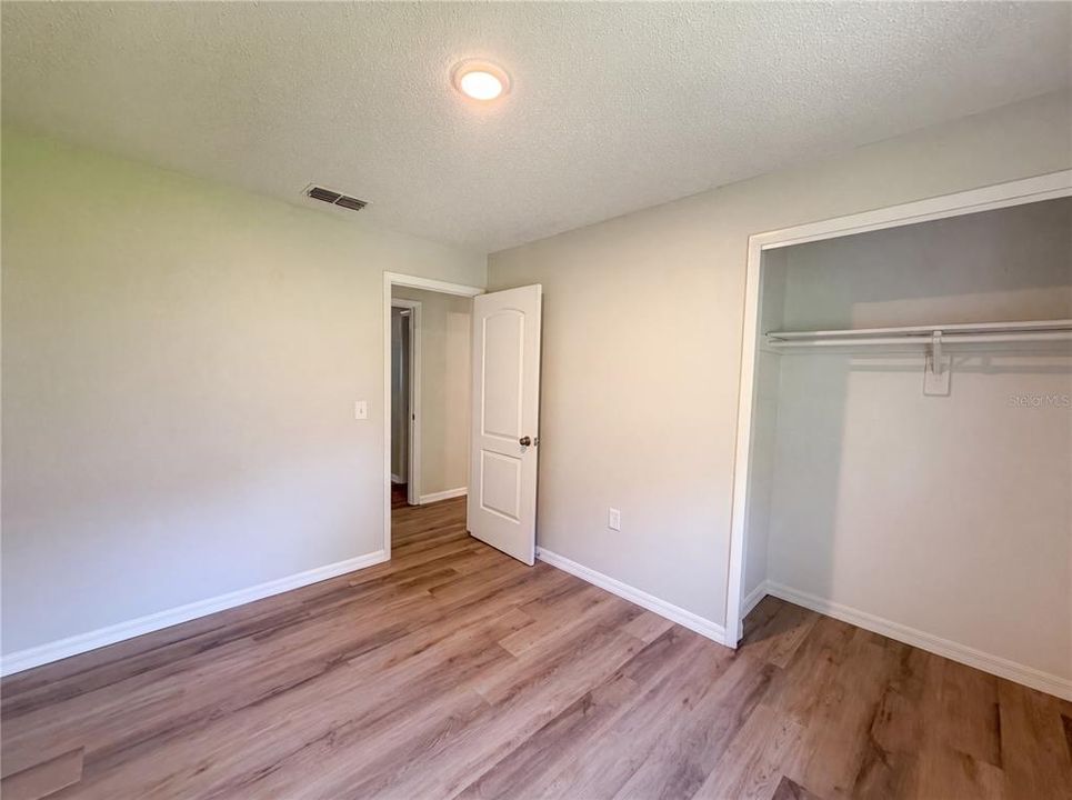 For Sale: $244,000 (3 beds, 1 baths, 1326 Square Feet)
