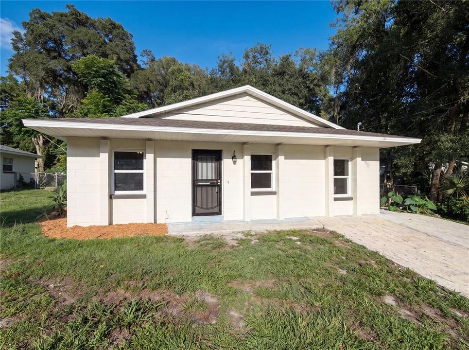 For Sale: $244,000 (3 beds, 1 baths, 1326 Square Feet)