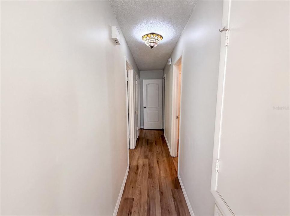 For Sale: $244,000 (3 beds, 1 baths, 1326 Square Feet)