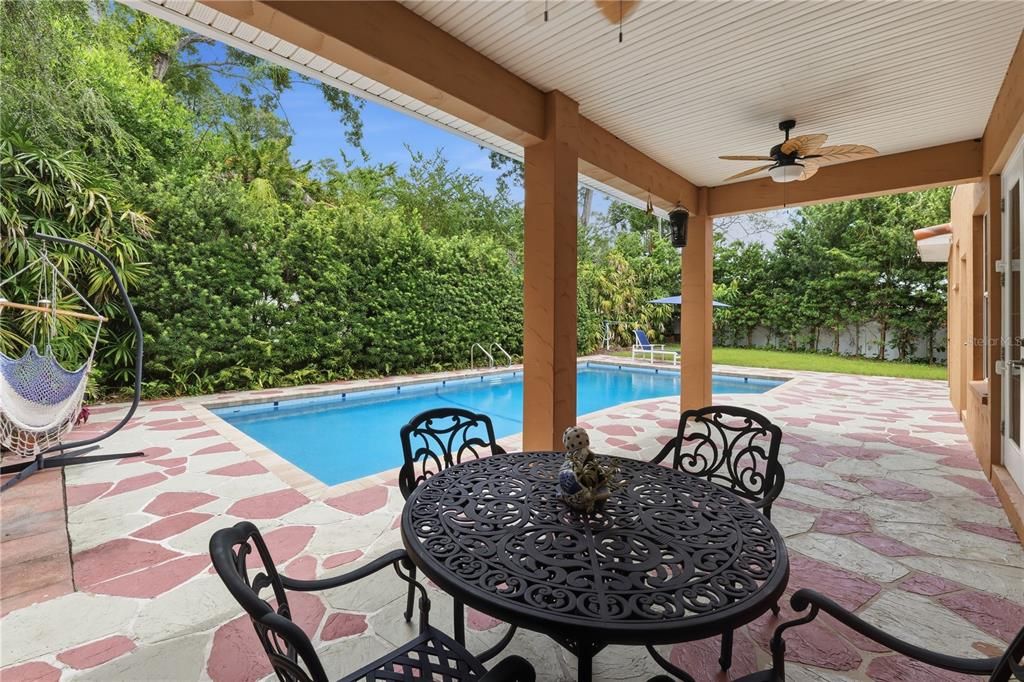 For Sale: $1,354,999 (5 beds, 4 baths, 4163 Square Feet)