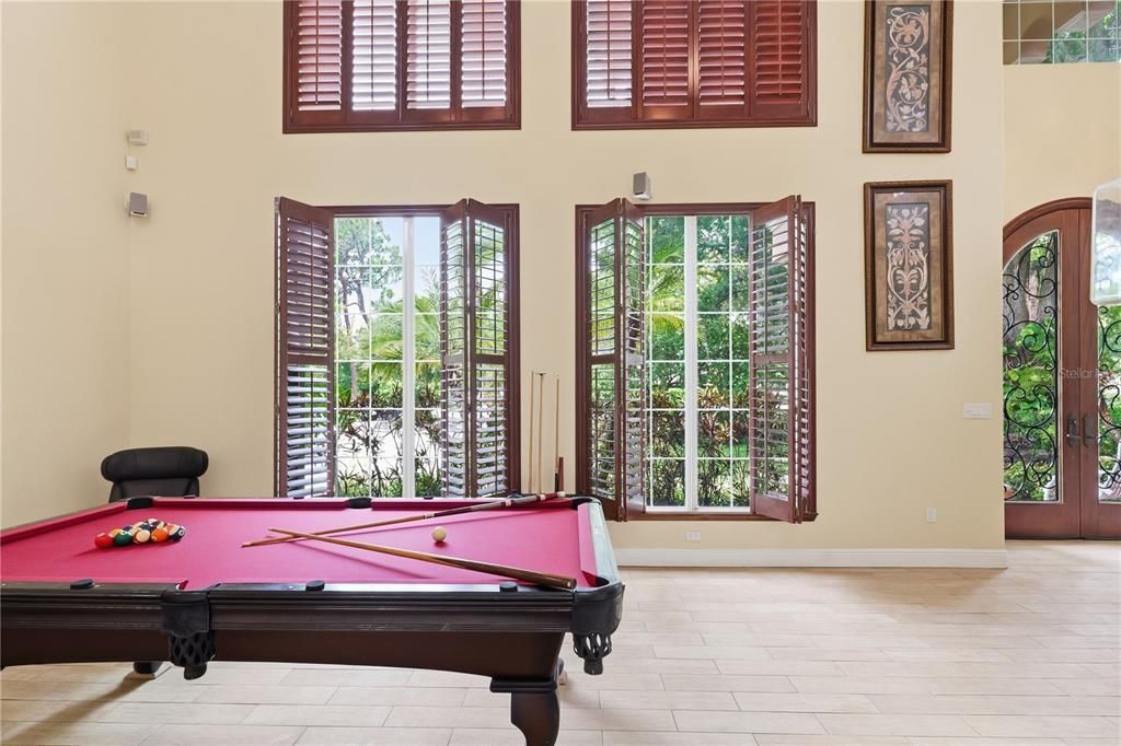 For Sale: $1,354,999 (5 beds, 4 baths, 4163 Square Feet)