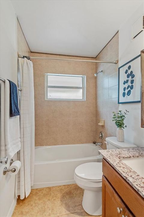 En Venta: $439,000 (4 camas, 0 baños, 1680 Pies cuadrados)