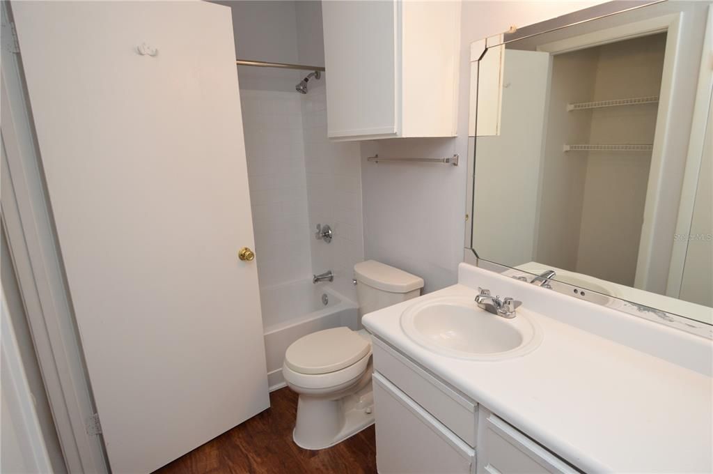 В аренду: $1,250 (1 спален, 1 ванн, 625 Квадратных фут)