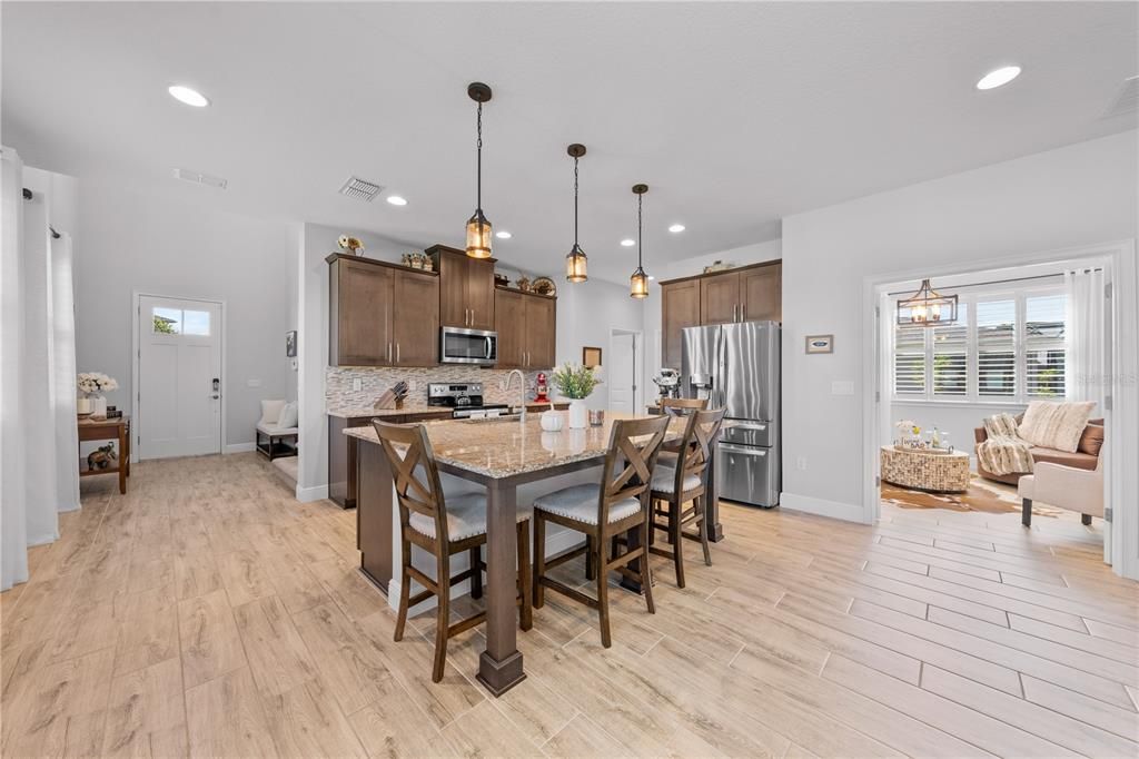 For Sale: $519,900 (4 beds, 3 baths, 2732 Square Feet)