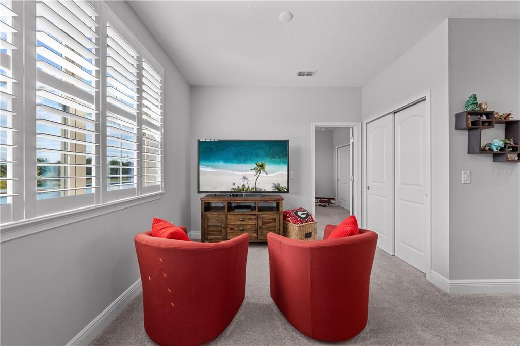 For Sale: $519,900 (4 beds, 3 baths, 2732 Square Feet)