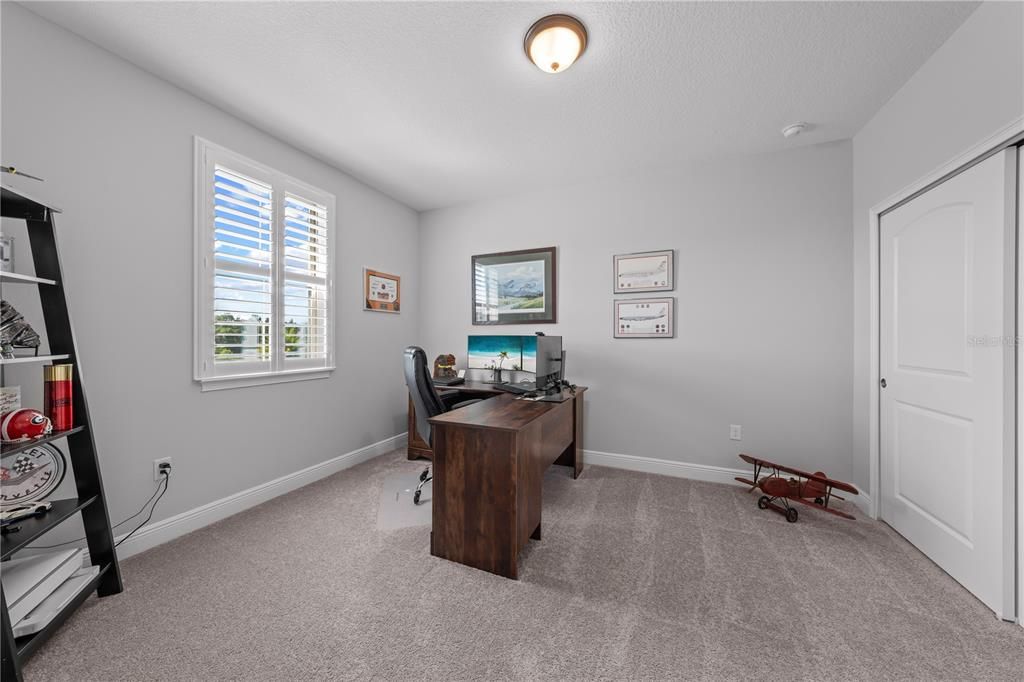 For Sale: $519,900 (4 beds, 3 baths, 2732 Square Feet)