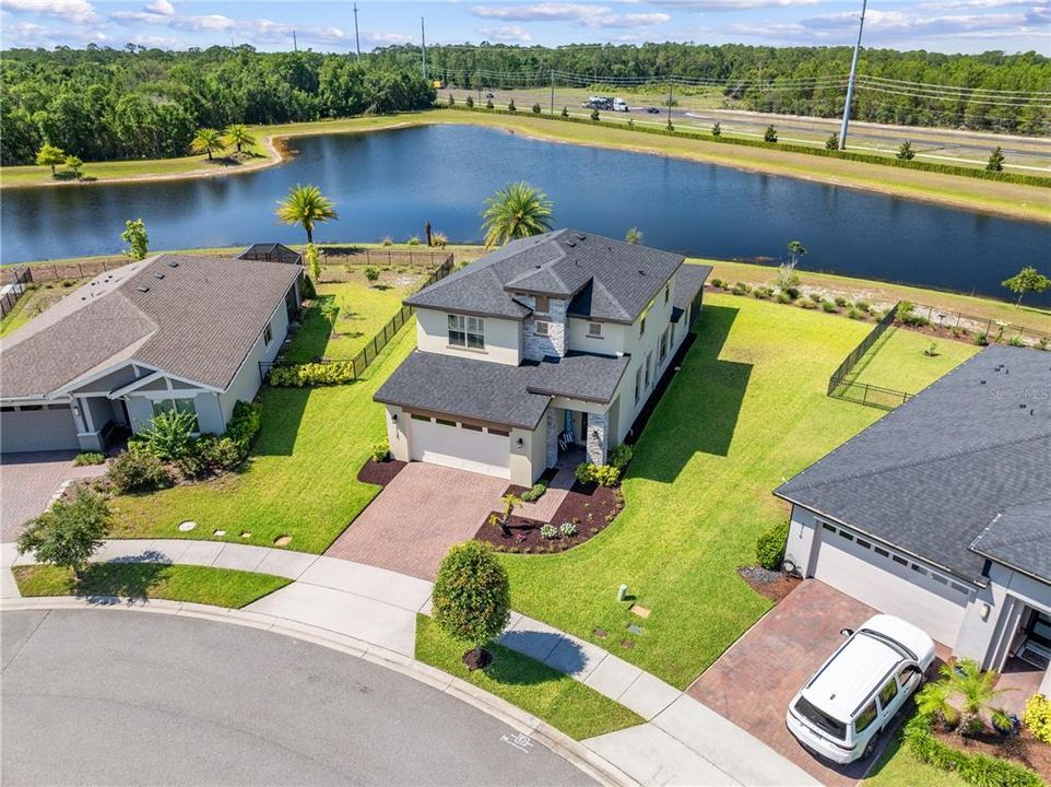 For Sale: $519,900 (4 beds, 3 baths, 2732 Square Feet)