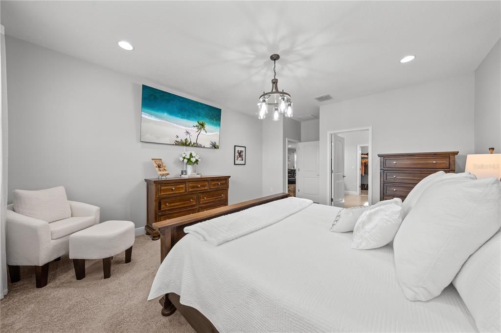 For Sale: $519,900 (4 beds, 3 baths, 2732 Square Feet)