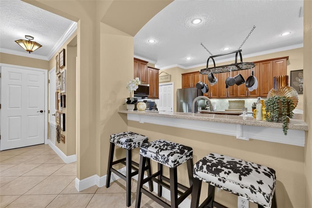 En Venta: $1,175,000 (5 camas, 4 baños, 4425 Pies cuadrados)