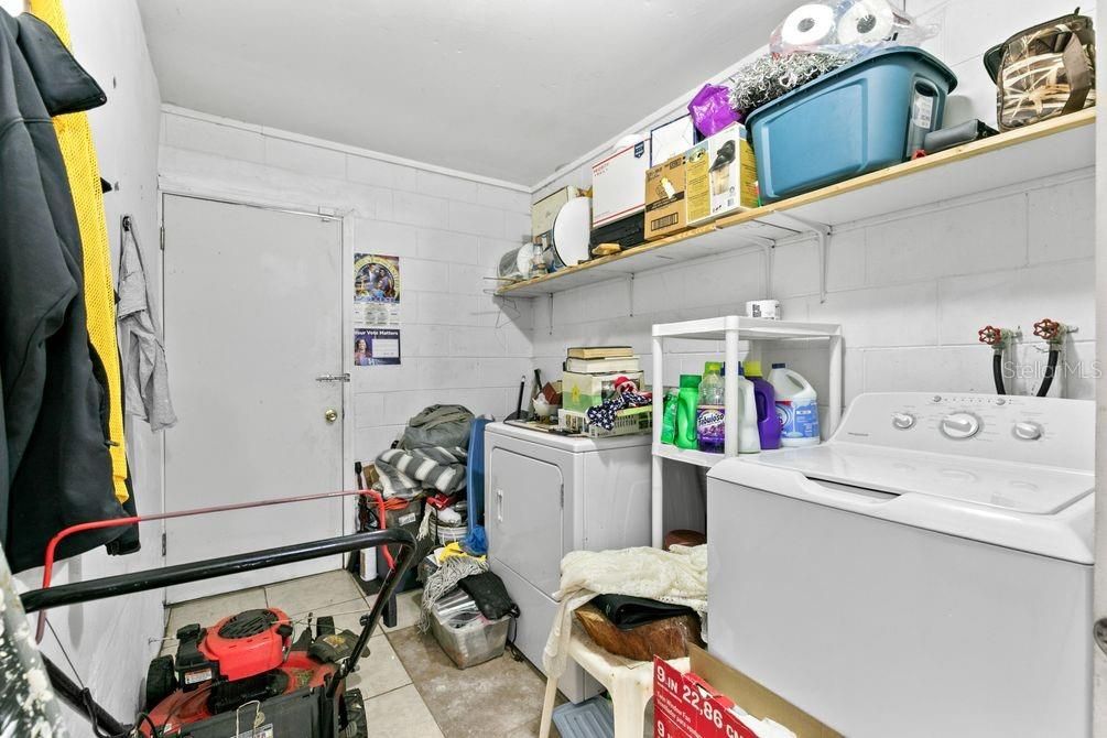 For Sale: $273,000 (4 beds, 2 baths, 1482 Square Feet)