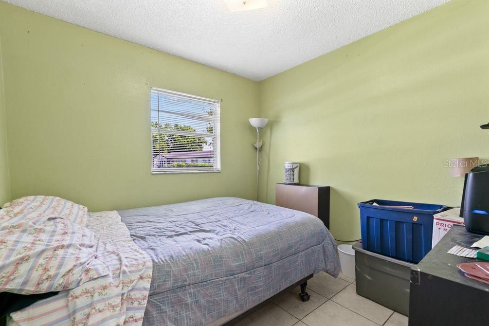 For Sale: $273,000 (4 beds, 2 baths, 1482 Square Feet)