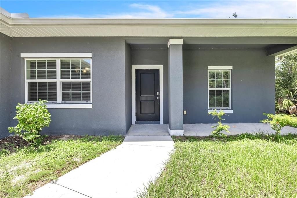 Active With Contract: $270,000 (3 beds, 2 baths, 1601 Square Feet)