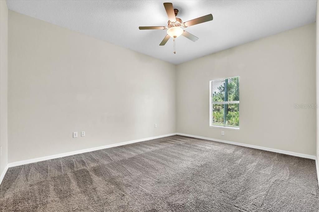 Active With Contract: $270,000 (3 beds, 2 baths, 1601 Square Feet)
