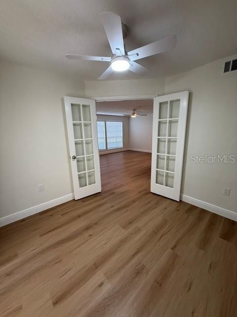 For Sale: $225,000 (3 beds, 2 baths, 1138 Square Feet)