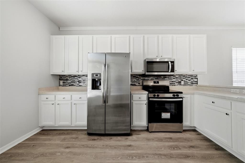 В аренду: $1,950 (3 спален, 2 ванн, 1626 Квадратных фут)