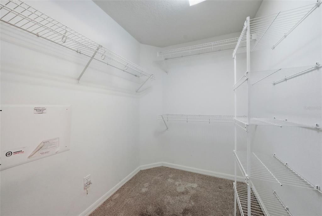 В аренду: $1,950 (3 спален, 2 ванн, 1626 Квадратных фут)
