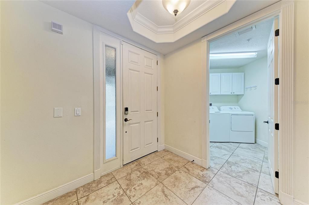 В аренду: $4,700 (3 спален, 3 ванн, 2392 Квадратных фут)