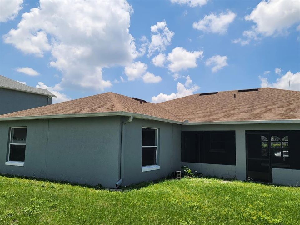 For Rent: $2,400 (4 beds, 3 baths, 1854 Square Feet)