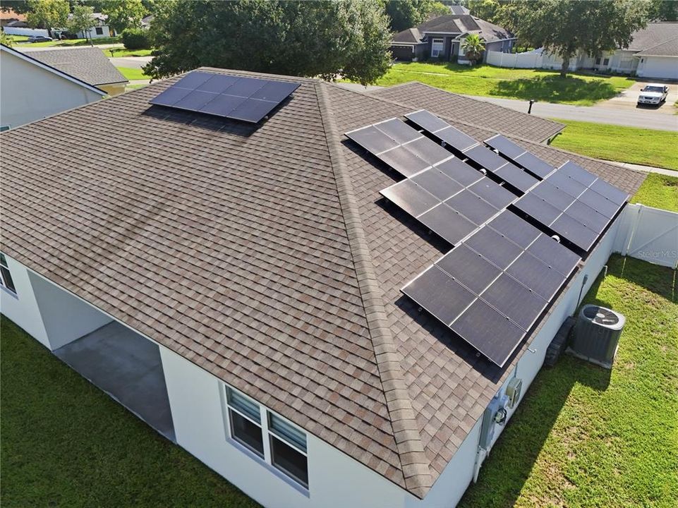 En Venta: $560,000 (4 camas, 3 baños, 2306 Pies cuadrados)