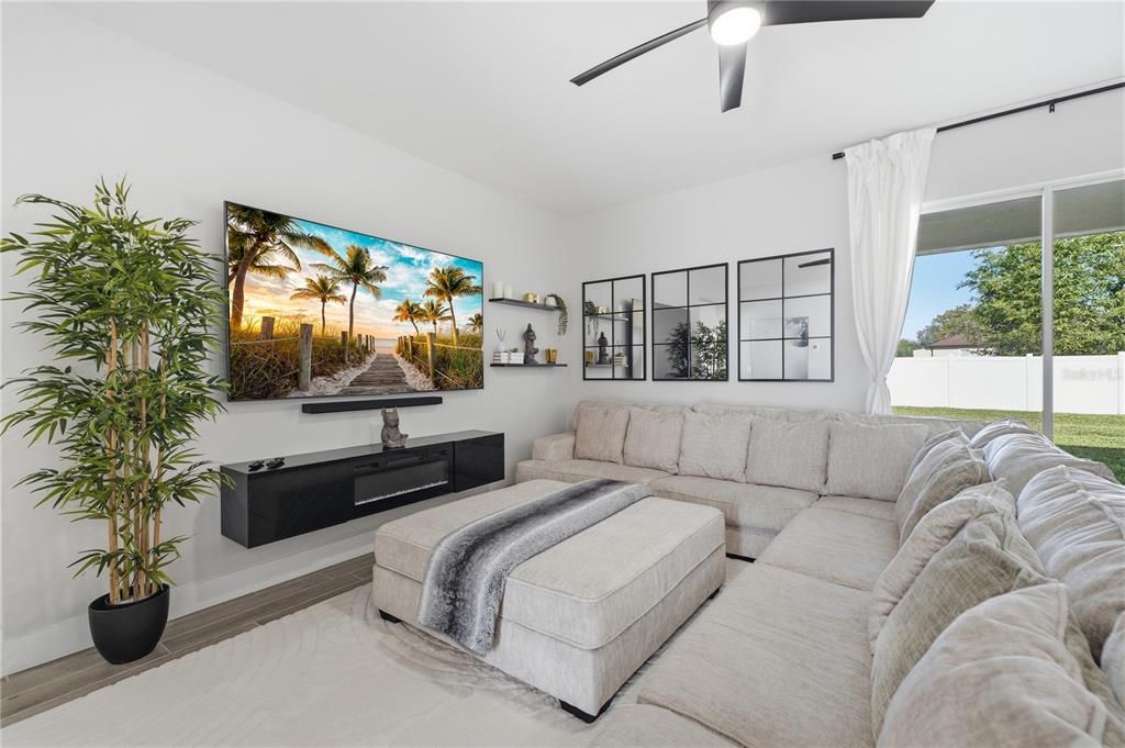 En Venta: $560,000 (4 camas, 3 baños, 2306 Pies cuadrados)