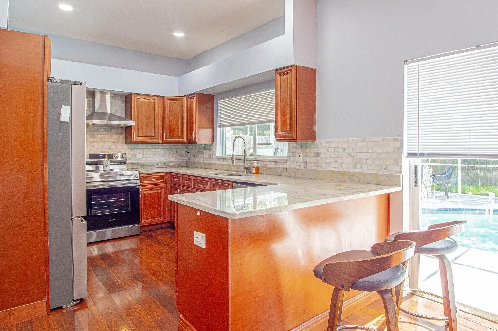For Sale: $629,000 (4 beds, 2 baths, 2324 Square Feet)