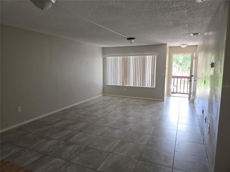 В аренду: $1,550 (2 спален, 2 ванн, 996 Квадратных фут)