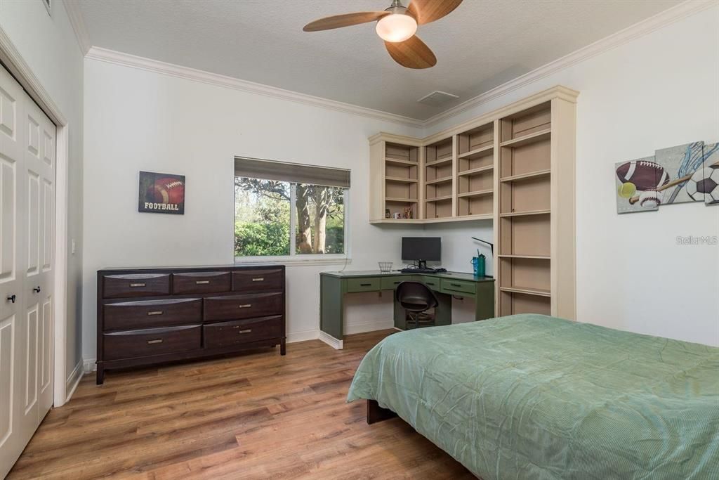 В аренду: $4,500 (5 спален, 3 ванн, 3630 Квадратных фут)
