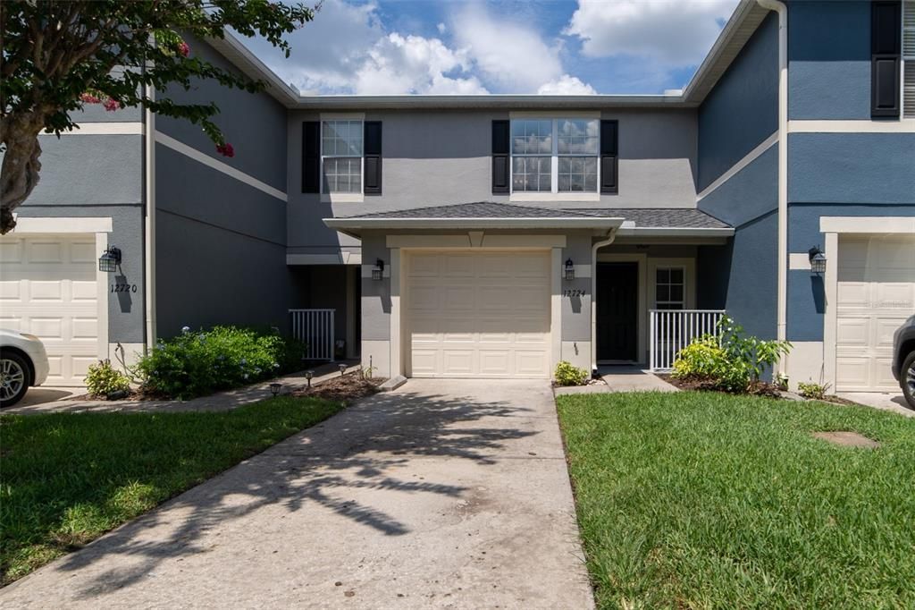For Sale: $298,000 (2 beds, 2 baths, 1278 Square Feet)