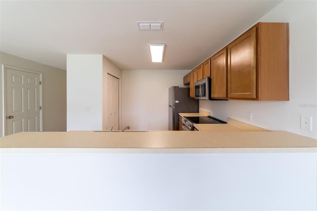 For Sale: $298,000 (2 beds, 2 baths, 1278 Square Feet)