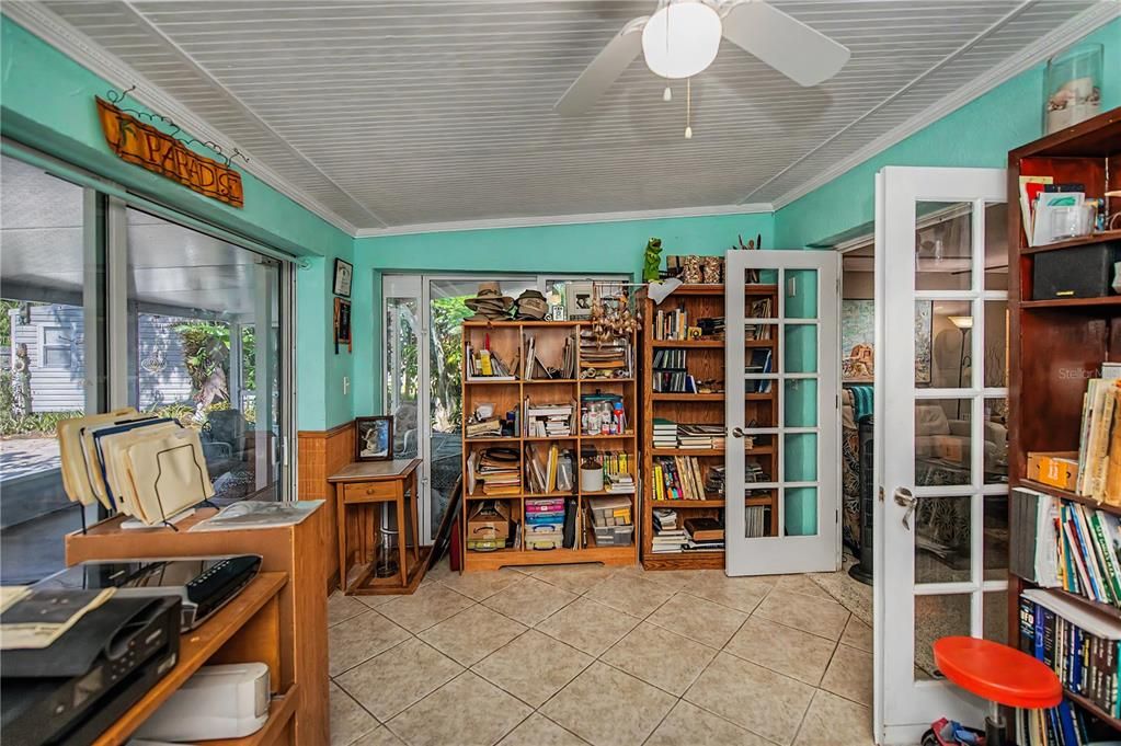На продажу: $279,900 (3 спален, 2 ванн, 1406 Квадратных фут)