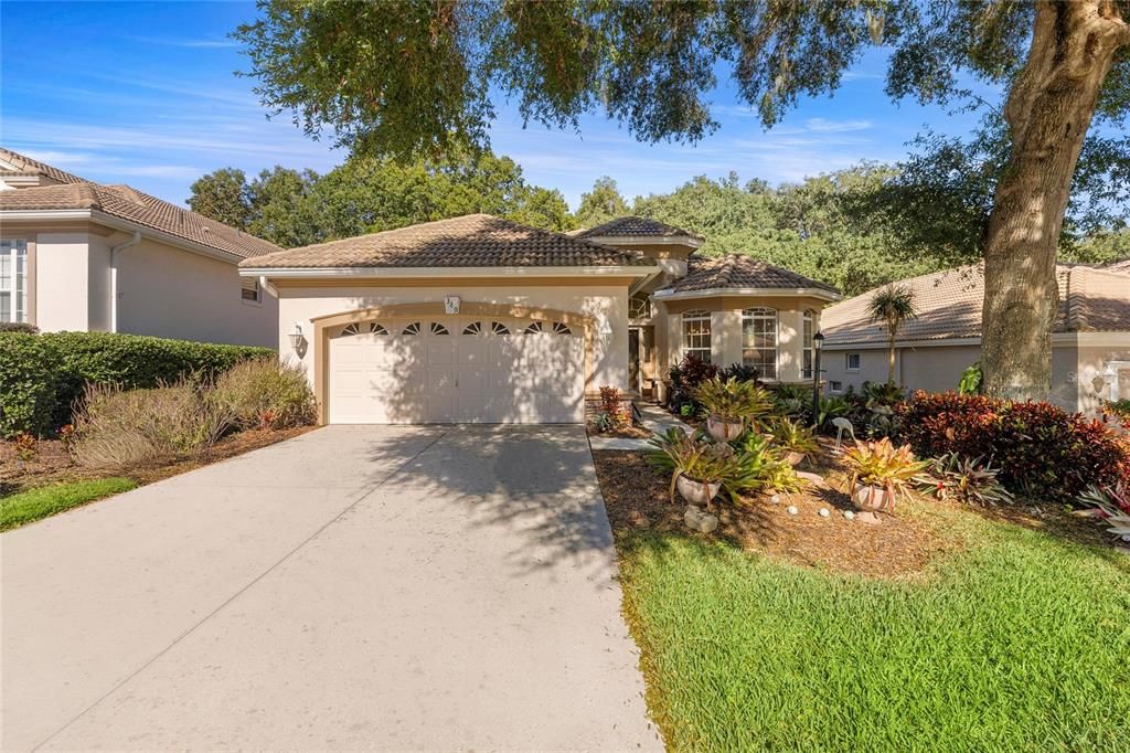 For Sale: $399,000 (3 beds, 2 baths, 2100 Square Feet)
