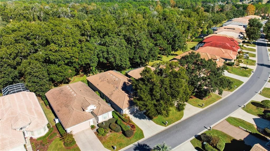For Sale: $399,000 (3 beds, 2 baths, 2100 Square Feet)