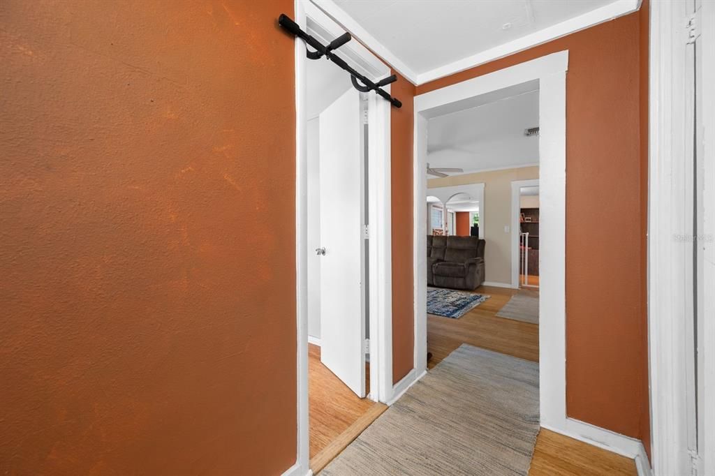 En Venta: $285,000 (3 camas, 1 baños, 960 Pies cuadrados)