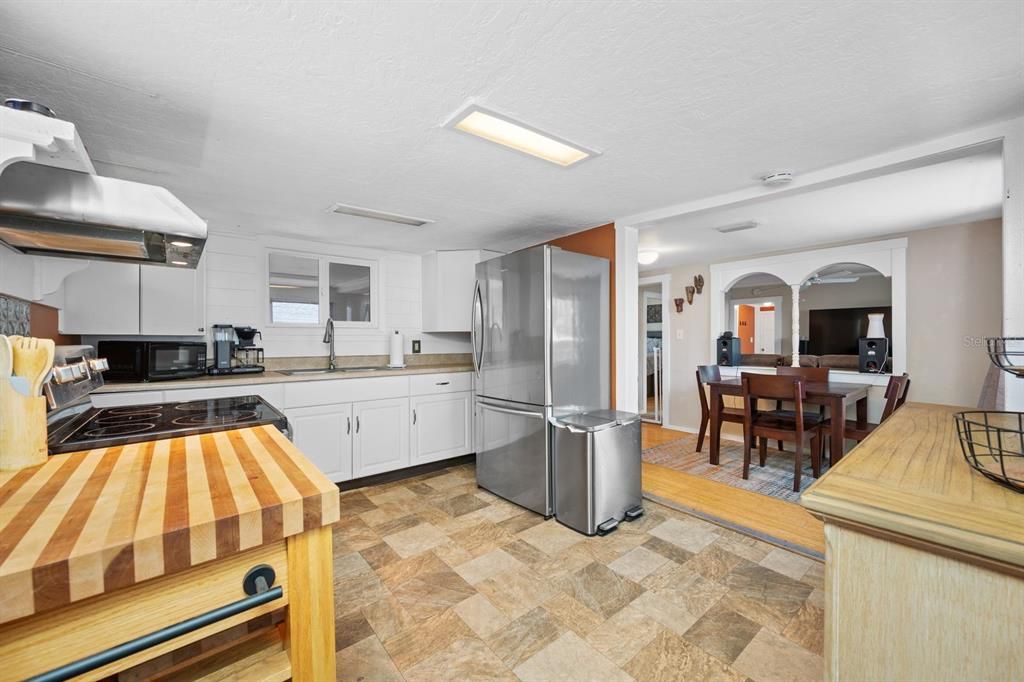 En Venta: $285,000 (3 camas, 1 baños, 960 Pies cuadrados)