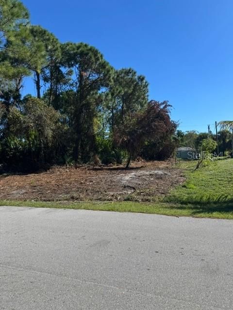 For Sale: $43,000 (0.28 acres)