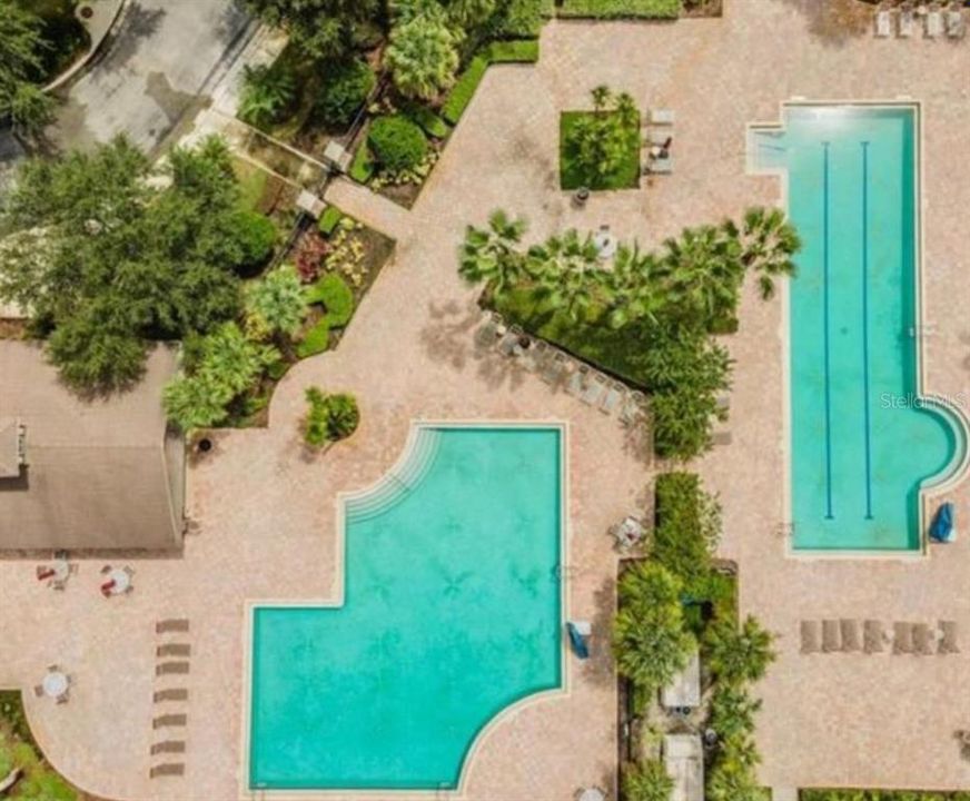En Venta: $425,000 (4 camas, 2 baños, 2239 Pies cuadrados)