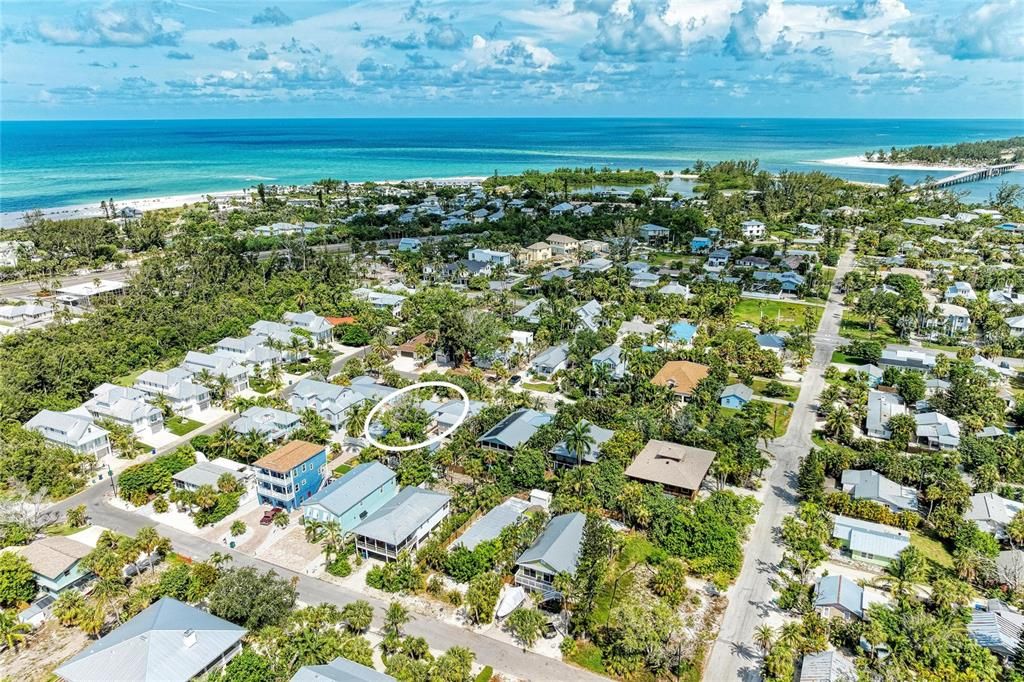 На продажу: $999,000 (2 спален, 2 ванн, 1673 Квадратных фут)