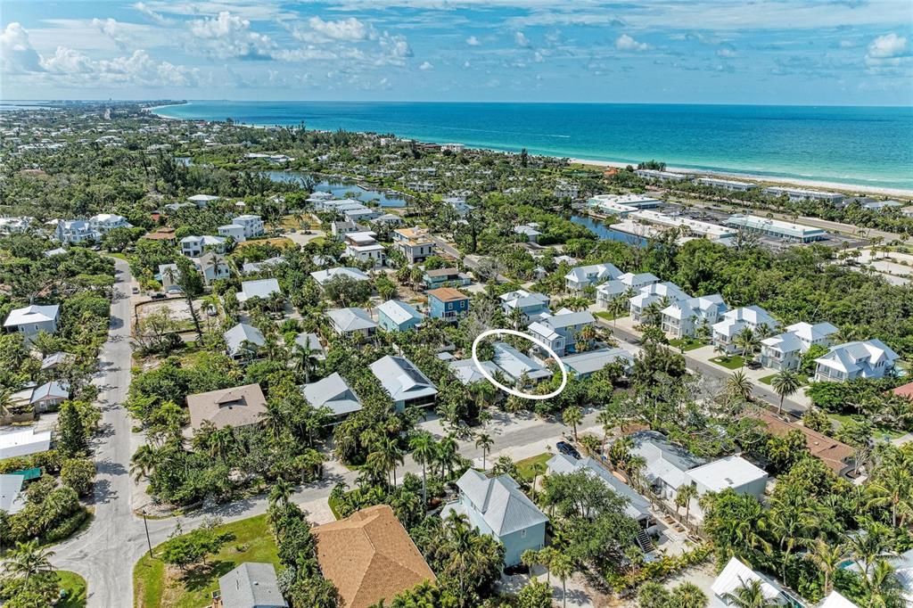 На продажу: $999,000 (2 спален, 2 ванн, 1673 Квадратных фут)