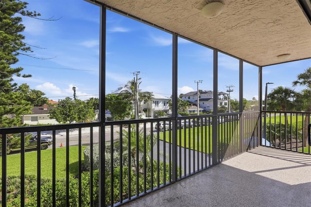En Venta: $685,000 (2 camas, 2 baños, 1367 Pies cuadrados)