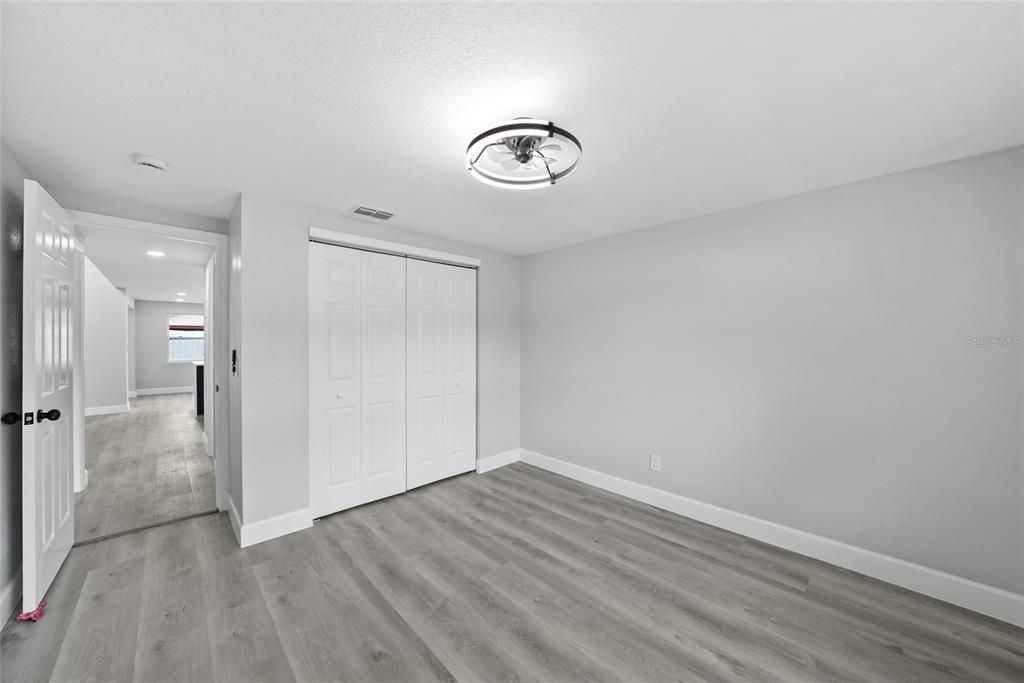 Activo con contrato: $459,000 (3 camas, 2 baños, 1612 Pies cuadrados)