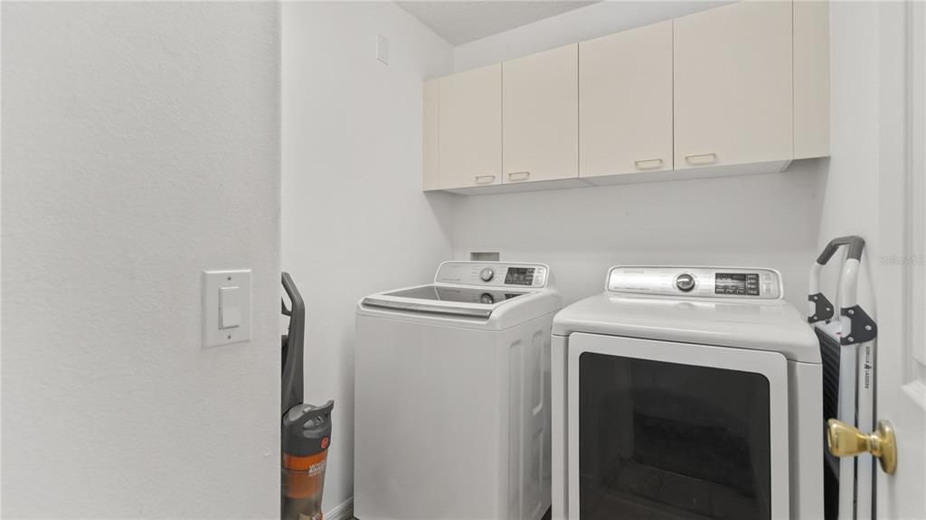 For Sale: $510,000 (4 beds, 2 baths, 2509 Square Feet)