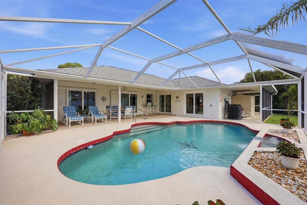 На продажу: $400,000 (3 спален, 3 ванн, 1612 Квадратных фут)
