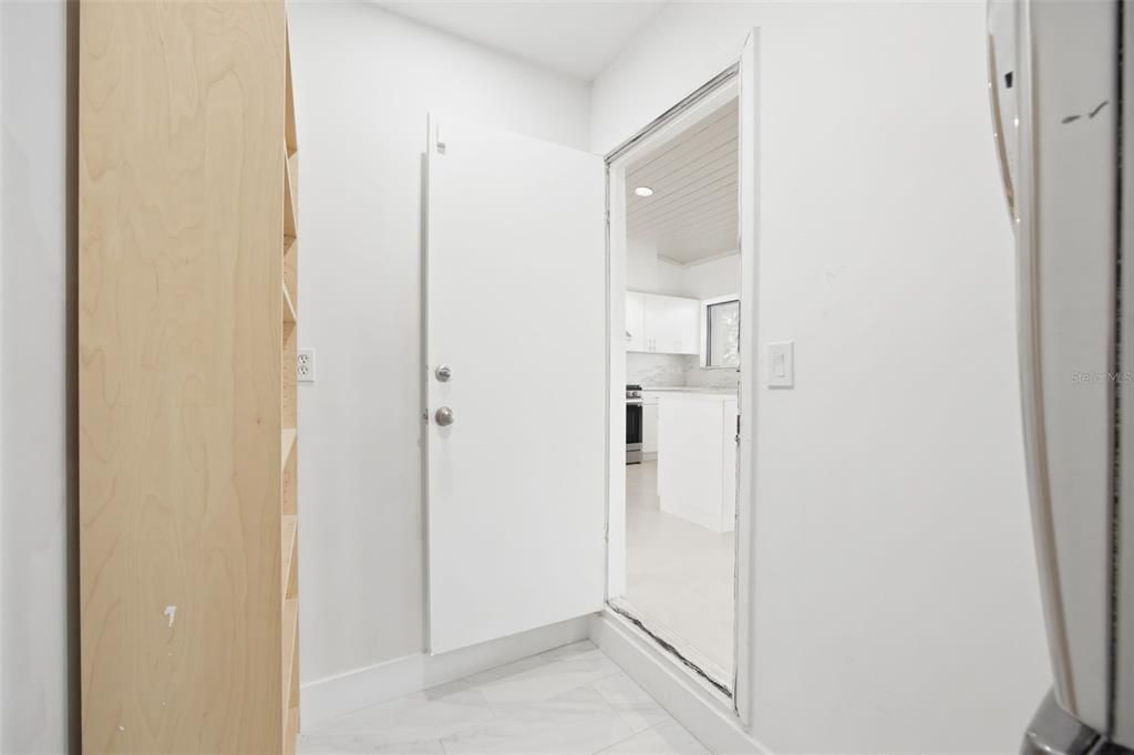For Sale: $790,000 (4 beds, 2 baths, 1991 Square Feet)