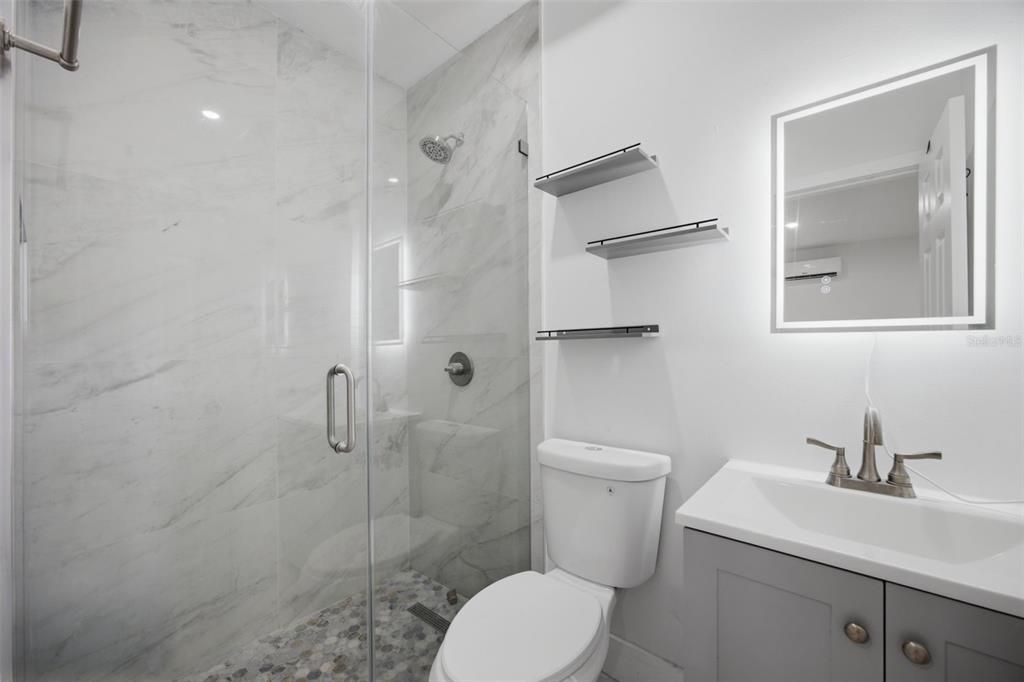 For Sale: $790,000 (4 beds, 2 baths, 1991 Square Feet)