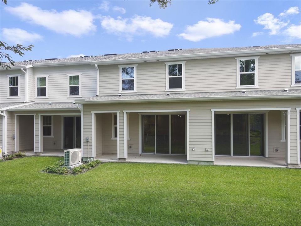 На продажу: $389,990 (3 спален, 2 ванн, 1544 Квадратных фут)
