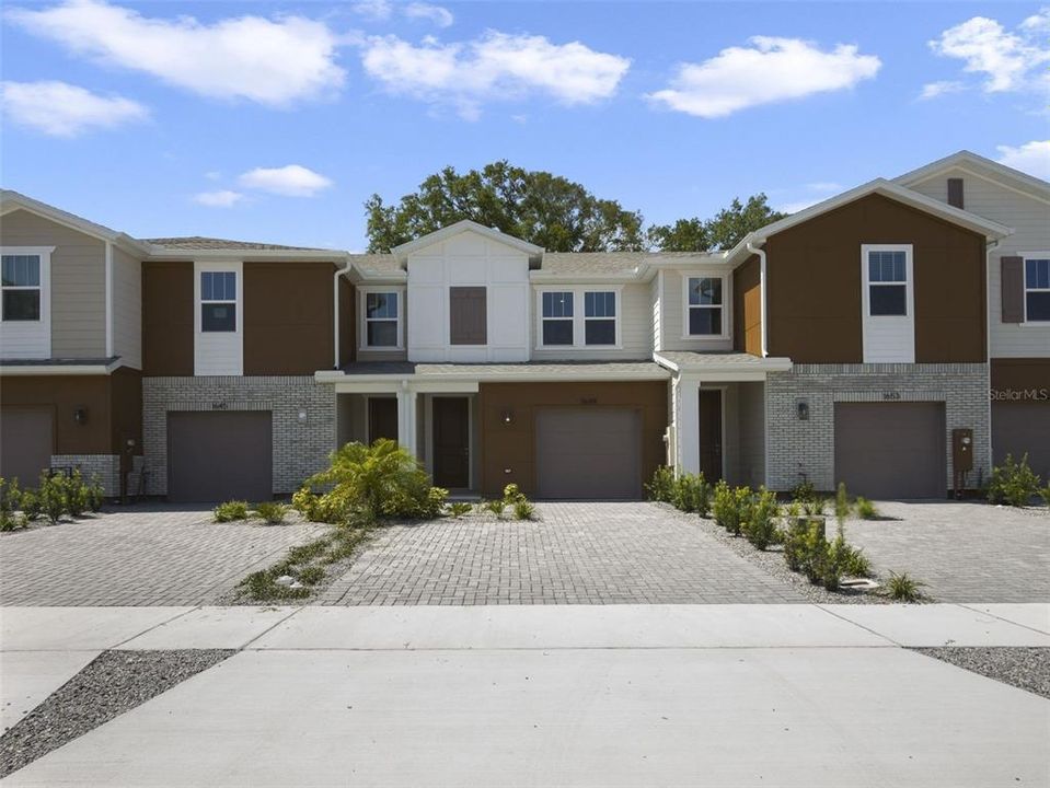 На продажу: $389,990 (3 спален, 2 ванн, 1544 Квадратных фут)