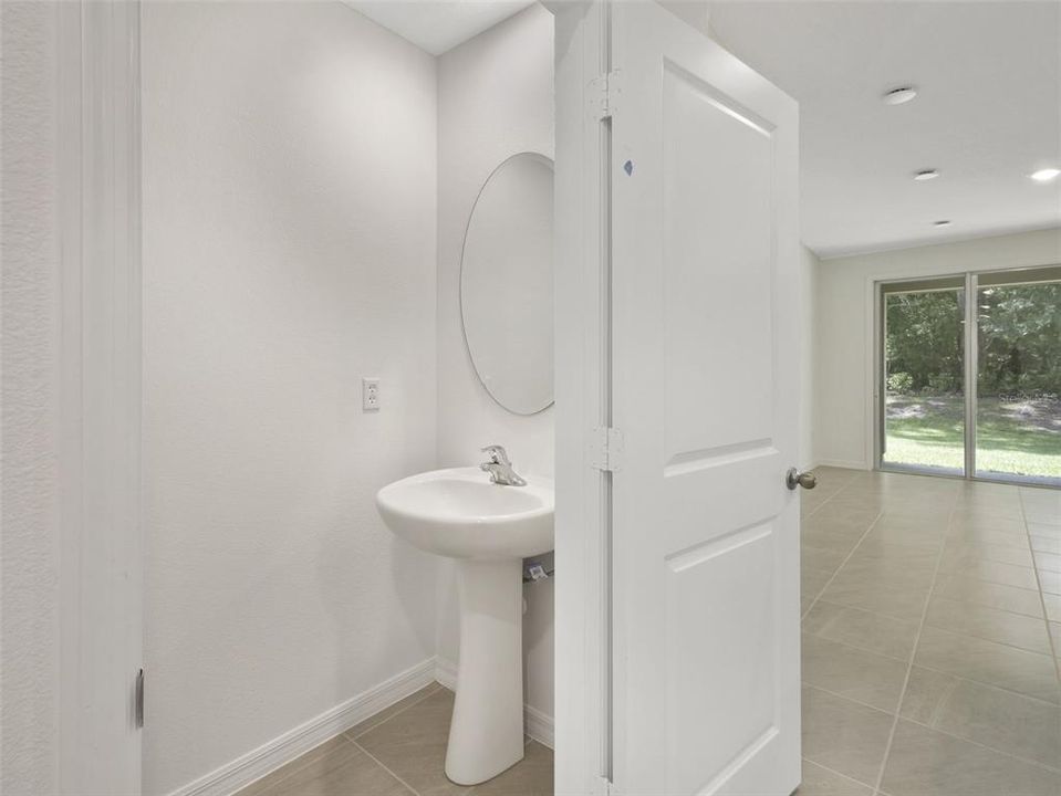 На продажу: $389,990 (3 спален, 2 ванн, 1544 Квадратных фут)
