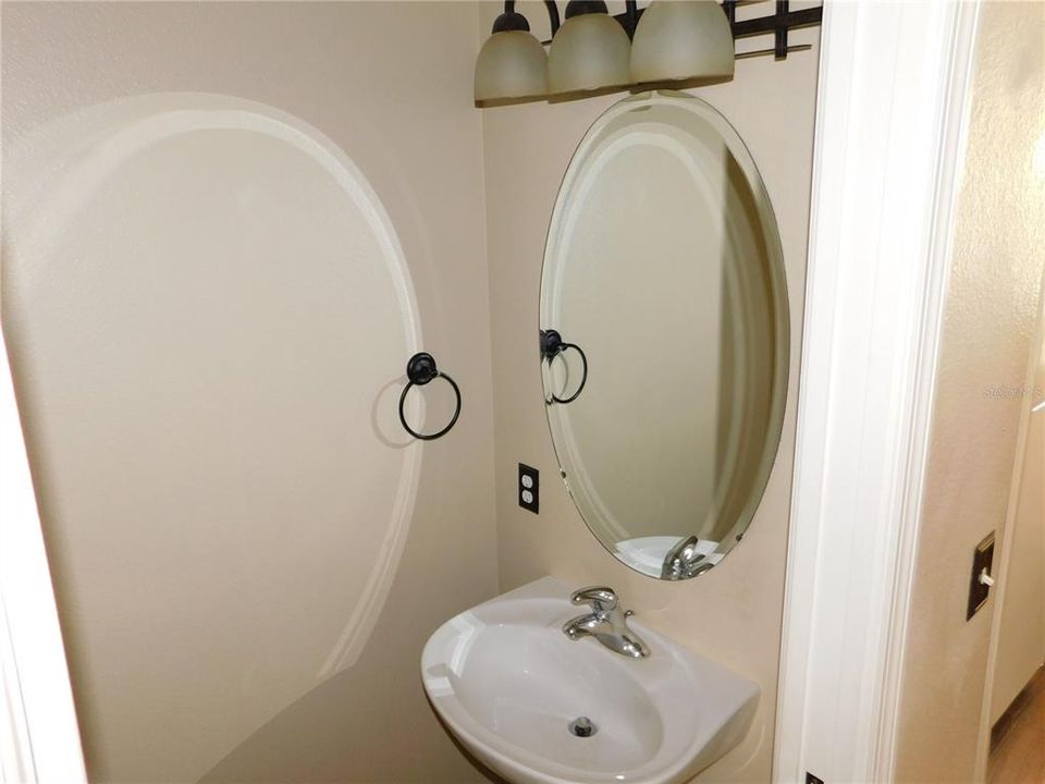 В аренду: $1,850 (2 спален, 1 ванн, 1146 Квадратных фут)