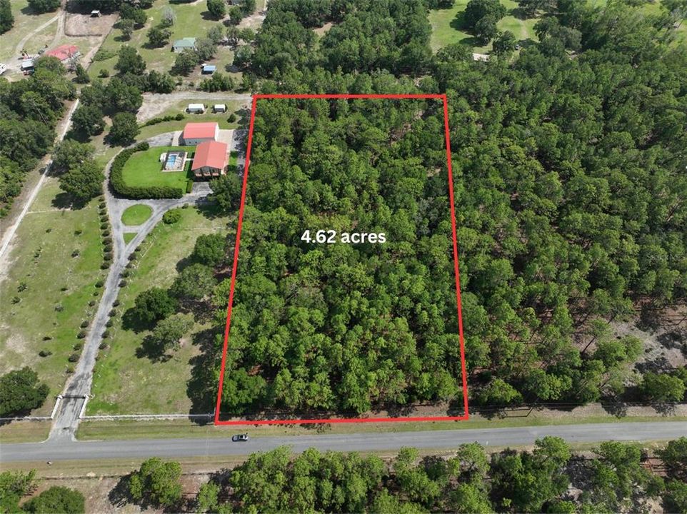 待售: $250,000 (4.62 acres)